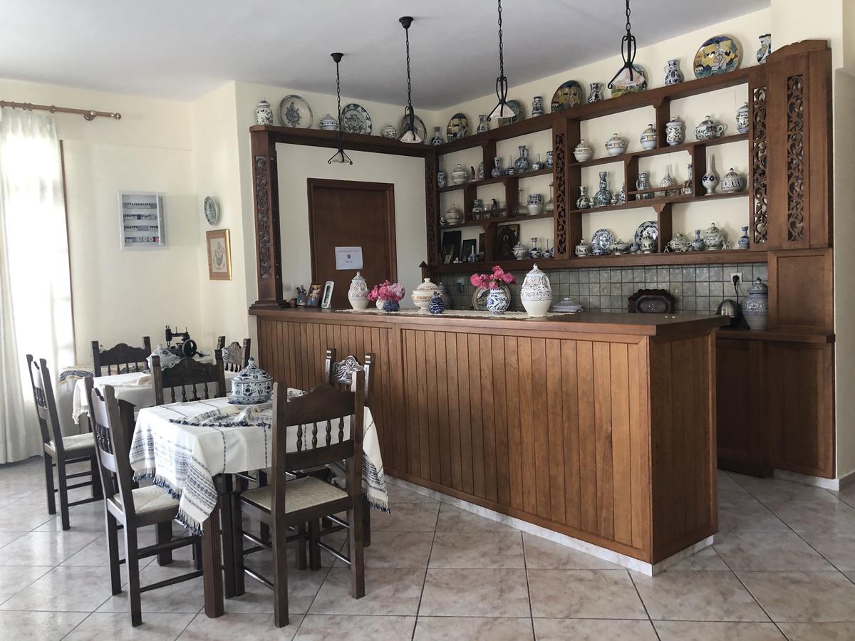 Deidamia Hotel Скирос Экстерьер фото